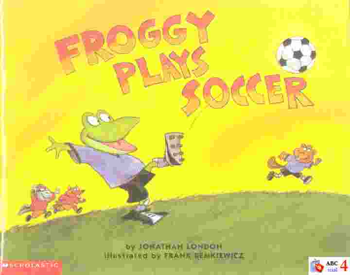 Froggy plays soccer 書封